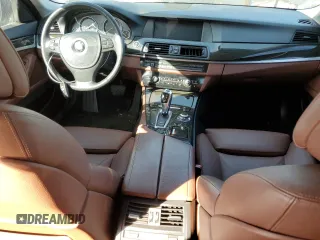 2012 BMW 5 Series 550i with VIN WBAFR9C52CDV58714, listed as a Copart auction lot 43916525 with 87,196 mi miles and Clean Title. Bid and sale history available at carsss.com. Image 8.