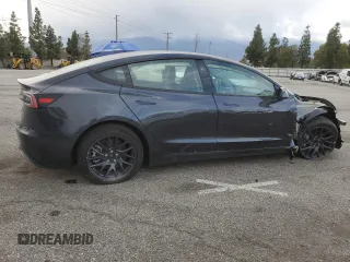 2024 Tesla Model 3 z VIN 5YJ3E1EA3RF864786, wystawiony jako Copart lot #48221855 z przebiegiem 1 750 mil mil oraz Szkoda całkowita • Salvage title. Historia ofert i sprzedaży dostępna na DreamBid. Obrazek 3.