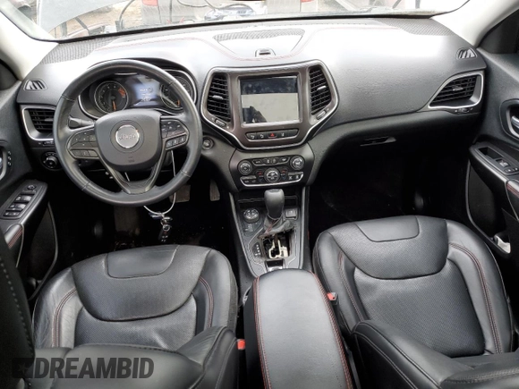 2019 Jeep Cherokee Trailhawk with VIN 1C4PJMBXXKD127749, listed as a Copart auction lot 50035205 with Not Provided miles and Salvage Title. Bid and sale history available at DreamBid. Image 8.