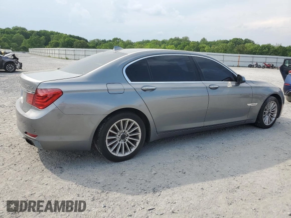 2009 BMW 7 Series 750Li with VIN WBAKB83589CY58639, listed as a Copart auction lot 54968705 with 211,516 mi miles and Clean Title. Bid and sale history available at DreamBid. Image 4.
