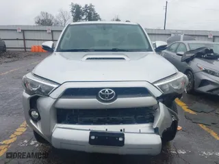 2018 Toyota 4Runner SR5 with VIN JTEBU5JR0J5550614, listed as a IAAI auction lot 41768811 with 175,400 mi miles. Bid and sale history available at carsss.com. Image 12.
