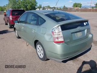 2008 Toyota Prius with VIN JTDKB20UX83426273, listed as a IAAI auction lot 42316082 with 199,927 mi miles and . Bid and sale history available at DreamBid. Image 3.