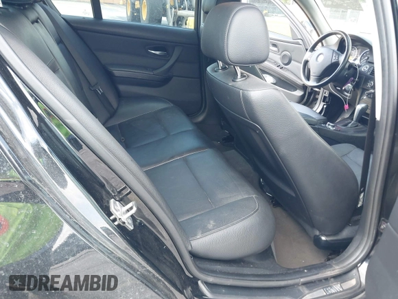 2011 BMW 3 Series 328i xDrive with VIN WBAPK5C5XBA653877, listed as a IAAI auction lot 42373090 with 105,183 mi miles and . Bid and sale history available at DreamBid. Image 8.