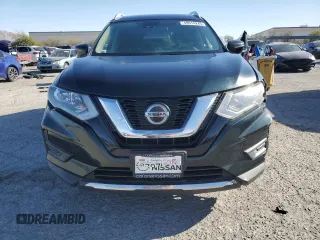2020 Nissan Rogue SV z VIN 5N1AT2MV5LC743653, wystawiony jako Copart lot #49514245 z przebiegiem 89 460 mil mil oraz Szkoda całkowita • Salvage title. Historia ofert i sprzedaży dostępna na DreamBid. Obrazek 5.