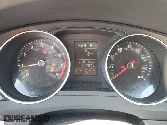 2015 Volkswagen Jetta Sedan 1.8T SE w/Connectivity with VIN 3VWD07AJ3FM277990, listed as a Copart auction lot 53229895 with 207,427 mi miles and Clean Title. Bid and sale history available at carsss.com. Image 9.