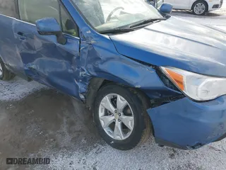2016 Subaru Forester 2.5i Limited with VIN JF2SJAHC2GH517887, listed as a IAAI auction lot 41815370 with 65,400 mi miles. Bid and sale history available at carsss.com. Image 6.