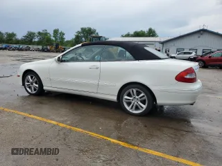 2008 Mercedes-Benz CLK 350 with VIN WDBTK56G88F234161, listed as a Copart auction lot 61867195 with 247,175 mi miles and Salvage title. Bid and sale history available at DreamBid. Image 2.