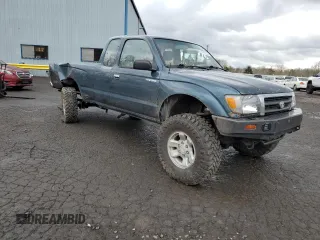 1998 Toyota Tacoma with VIN 4TAWN72N2WZ010087, listed as a Copart auction lot 47650315 with 317,285 mi miles and Salvage Title. Bid and sale history available at DreamBid. Image 4.