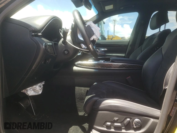 2022 Genesis GV70 Sport with VIN KMUMCDTC5NU036592, listed as a Copart auction lot 57786223 with 17,158 mi miles and Non repairable. Bid and sale history available at DreamBid. Image 7.