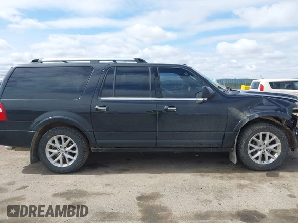 2015 Ford Expedition Max Limited с VIN 1FMJK2AT7FEF45994, выставлен на аукционе IAAI как лот 41920643 с пробегом 168 023 миль миль и . История ставок и продаж доступна на DreamBid. Изображение 13.
