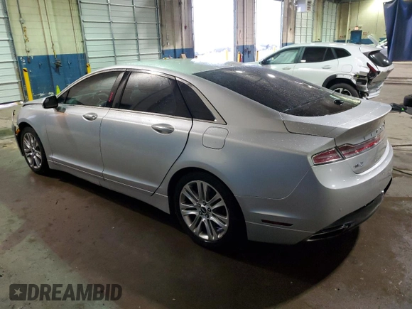 2015 Lincoln MKZ with VIN 3LN6L2G92FR610410, listed as a Copart auction lot 43044225 with 109,762 mi miles and Clean Title. Bid and sale history available at carsss.com. Image 2.