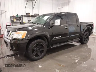 2015 Nissan Titan SV z VIN 1N6AA0EC6FN502962, wystawiony jako IAAI lot #41358935 z przebiegiem 102 204 mil mil oraz . Historia ofert i sprzedaży dostępna na DreamBid. Obrazek 19.