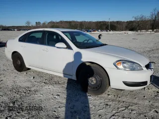 2016 Chevrolet Impala Limited Police Police with VIN 2G1WD5E36G1106457, listed as a Copart auction lot 47261755 with 113,944 mi miles and Clean Title. Bid and sale history available at carsss.com. Image 4.