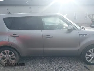 2016 Kia Soul + with VIN KNDJP3A5XG7241688, listed as a IAAI auction lot 41678769 with 164,823 mi miles. Bid and sale history available at carsss.com. Image 13.