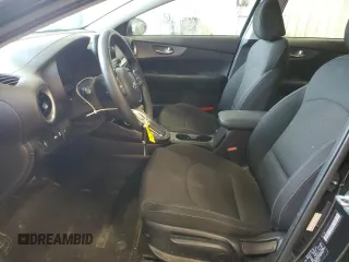 2021 Kia Forte LXS with VIN 3KPF24AD6ME391617, listed as a Copart auction lot 61461165 with 61,272 mi miles and Salvage title. Bid and sale history available at DreamBid. Image 7.