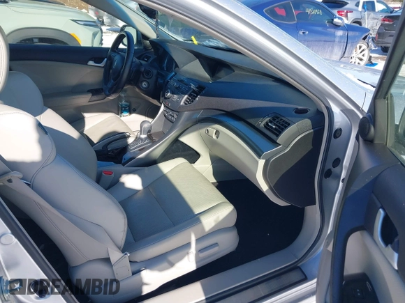 2013 Acura TSX with VIN JH4CU2F49DC001500, listed as a IAAI auction lot 41330453 with 177,103 mi miles. Bid and sale history available at carsss.com. Image 5.