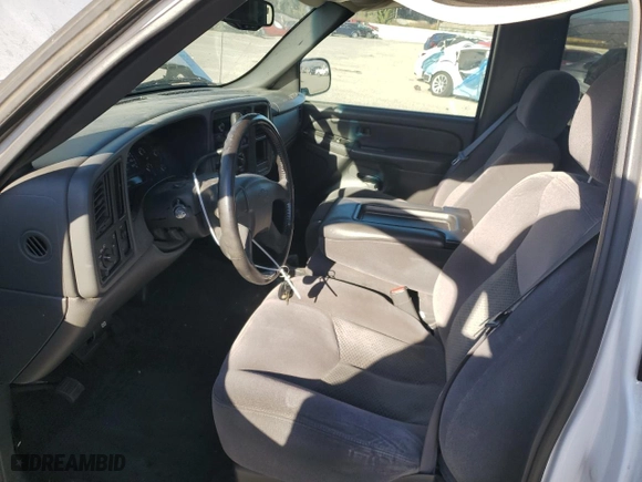 2006 Chevrolet Silverado 1500 Work Truck with VIN 1GCEC14V26E200897, listed as a Copart auction lot 87646235 with 403,526 mi miles and Clean Title. Bid and sale history available at carsss.com. Image 7.