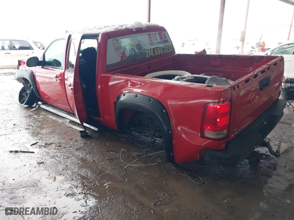 2008 GMC Sierra 1500 Work Truck with VIN 2GTEK133381205291, listed as a IAAI auction lot 41296948 with 266,704 mi miles. Bid and sale history available at carsss.com. Image 3.