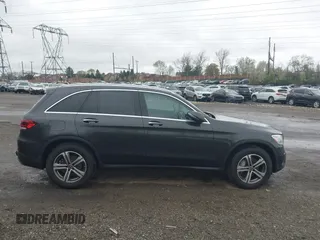 2020 Mercedes-Benz GLC 300 z VIN W1N0G8EB4LF836652, wystawiony jako IAAI lot #42018232 z przebiegiem 46 836 mil mil oraz . Historia ofert i sprzedaży dostępna na DreamBid. Obrazek 13.