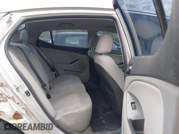 2011 Kia Optima LX with VIN KNAGM4A71B5149283, listed as a IAAI auction lot 42034379 with Not Provided miles and . Bid and sale history available at DreamBid. Image 8.