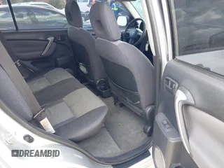 2005 Toyota RAV4 with VIN JTEGD20V750049595, listed as a IAAI auction lot 41944071 with 173,236 mi miles. Bid and sale history available at carsss.com. Image 8.