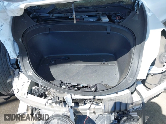 2018 Tesla Model 3 Long Range Battery z VIN 5YJ3E1EB3JF187543, wystawiony jako IAAI lot #41879169 z przebiegiem 74 144 mil mil oraz . Historia ofert i sprzedaży dostępna na DreamBid. Obrazek 10.