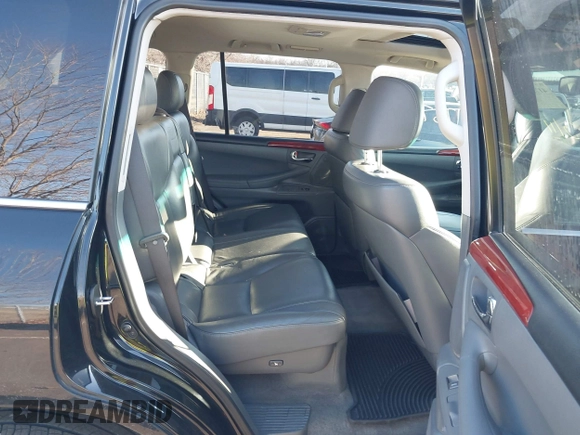 2009 Lexus LX 570 with VIN JTJHY00W094032465, listed as a IAAI auction lot 41757069 with 395,307 mi miles and . Bid and sale history available at carsss.com. Image 8.