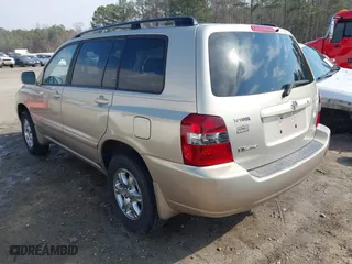 2006 Toyota Highlander w/3rd Row with VIN JTEEP21A460164909, listed as a IAAI auction lot 41656776 with 249,258 mi miles. Bid and sale history available at carsss.com. Image 3.