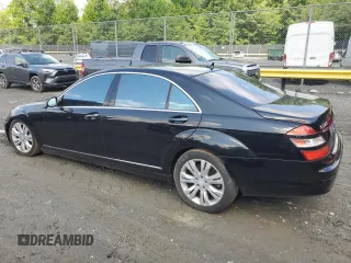2009 Mercedes-Benz S 550 z VIN WDDNG86X59A281553, wystawiony jako Copart lot #59182785 z przebiegiem 198 424 mil mil oraz Czysty tytuł • Clean title. Historia ofert i sprzedaży dostępna na DreamBid. Obrazek 2.