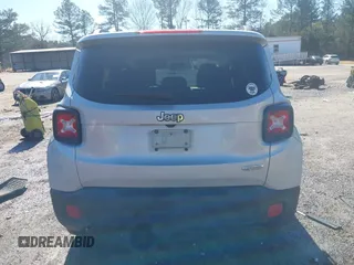2015 Jeep Renegade Latitude with VIN ZACCJABT1FPB80079, listed as a IAAI auction lot 41768086 with 125,467 mi miles. Bid and sale history available at carsss.com. Image 16.