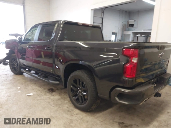 2024 Chevrolet Silverado 1500 RST with VIN 2GCUDEED6R1134124, listed as a IAAI auction lot 41565182 with 27,764 mi miles. Bid and sale history available at carsss.com. Image 3.