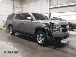 2018 Chevrolet Suburban LT with VIN 1GNSKHKC8JR267528, listed as a IAAI auction lot 41382988 with 104,557 mi miles. Bid and sale history available at carsss.com. Image 1.