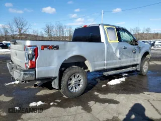 2018 Ford F-250 XL with VIN 1FT7X2B60JEC85973, listed as a Copart auction lot 44386435 with 72,092 mi miles and Salvage title. Bid and sale history available at DreamBid. Image 3.