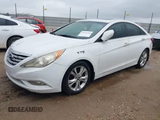 2011 Hyundai Sonata SE with VIN 5NPEC4AC4BH120869, listed as a IAAI auction lot 41876984 with 288,918 mi miles. Bid and sale history available at carsss.com. Image 2.
