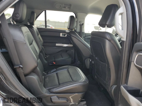 2020 Ford Explorer XLT z VIN 1FMSK8DH5LGC87327, wystawiony jako Copart lot #56248725 z przebiegiem 124 778 mil mil oraz Szkoda całkowita • Salvage title. Historia ofert i sprzedaży dostępna na DreamBid. Obrazek 11.