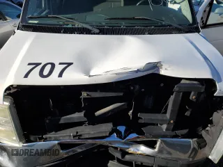 2008 Ford Econoline Passenger XL with VIN 1FBNE31LX8DB16560, listed as a Copart auction lot 80282833 with Not Provided miles and Salvage Title. Bid and sale history available at DreamBid. Image 12.