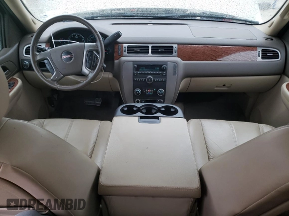 2008 GMC Yukon SLE w/3SA with VIN 1GKFC13C38R102627, listed as a Copart auction lot 87934925 with 196,107 mi miles and Clean Title. Bid and sale history available at carsss.com. Image 8.