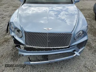 2022 Bentley Bentayga V8 z VIN SJAAM2ZV9NC016403, wystawiony jako Copart lot #51584975 z przebiegiem 4 462 mil mil oraz Szkoda całkowita • Salvage title. Historia ofert i sprzedaży dostępna na DreamBid. Obrazek 12.