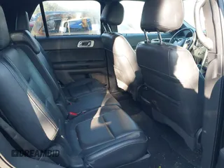 2015 Ford Explorer XLT with VIN 1FM5K7D82FGC02049, listed as a IAAI auction lot 42018044 with 114,237 mi miles and . Bid and sale history available at DreamBid. Image 8.