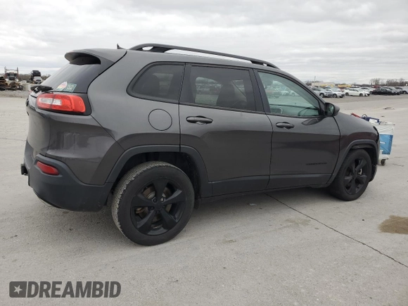 2016 Jeep Cherokee Latitude with VIN 1C4PJLCS9GW212106, listed as a Copart auction lot 47608625 with 213,364 mi miles and Salvage Title. Bid and sale history available at carsss.com. Image 3.