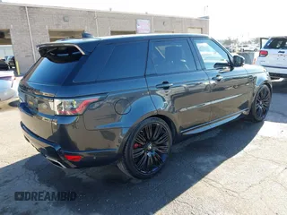 2019 Land Rover Range Rover Sport HSE Dynamic with VIN SALWV2SV8KA814418, listed as a IAAI auction lot 41612418 with 62,409 mi miles. Bid and sale history available at carsss.com. Image 4.