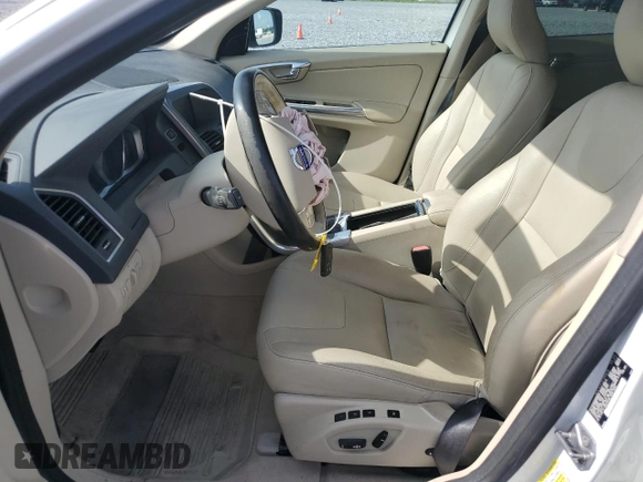 2016 Volvo XC60 T5 Drive-E Platinum с VIN YV440MDM6G2806118, выставлен на аукционе Copart как лот 60125865 с пробегом 199 767 миль миль и Списание • Salvage title. История ставок и продаж доступна на DreamBid. Изображение 7.