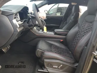 2021 Audi RS Q8 z VIN WU1ARBF13MD014823, wystawiony jako Copart lot #85311134 z przebiegiem 46 627 mil mil oraz Szkoda całkowita • Salvage title. Historia ofert i sprzedaży dostępna na DreamBid. Obrazek 7.