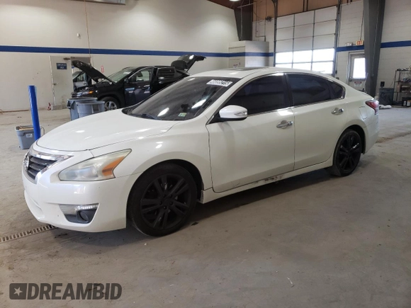 2013 Nissan Altima SV with VIN 1N4BL3AP9DC209891, listed as a Copart auction lot 46095215 with 175,496 mi miles and Clean Title. Bid and sale history available at DreamBid. Image 1.