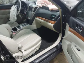2013 Subaru Outback Limited with VIN 4S4BRDKC8D2218352, listed as a IAAI auction lot 42502603 with 196,625 mi miles and . Bid and sale history available at DreamBid. Image 4.