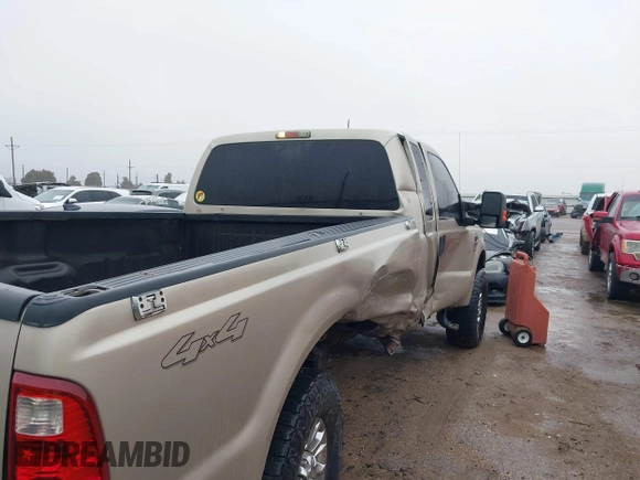 2008 Ford Super Duty F-250 SRW XL with VIN 1FTSX21R28EB92694, listed as a IAAI auction lot 41433945 with 209,613 mi miles. Bid and sale history available at carsss.com. Image 6.