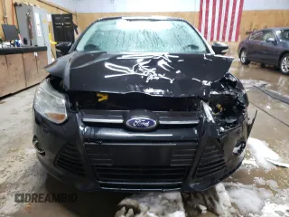 2014 Ford Focus SE with VIN 1FADP3K27EL372766, listed as a Copart auction lot 88404655 with Not Provided miles and Clean Title. Bid and sale history available at carsss.com. Image 5.