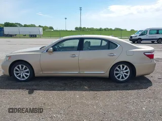 2008 Lexus LS 460 LWB with VIN JTHGL46F985030541, listed as a IAAI auction lot 42078316 with 248,187 mi miles. Bid and sale history available at carsss.com. Image 14.