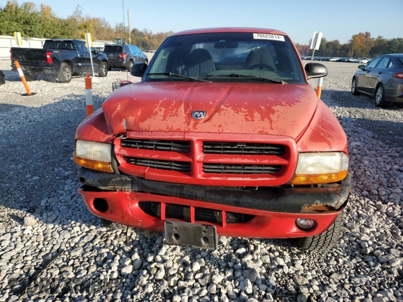 1999 Dodge Dakota SLT with VIN 1B7GG22Y0XS159737, listed as a Copart auction lot 76625814 with 144,332 mi miles and Salvage Title. Bid and sale history available at DreamBid. Image 5.