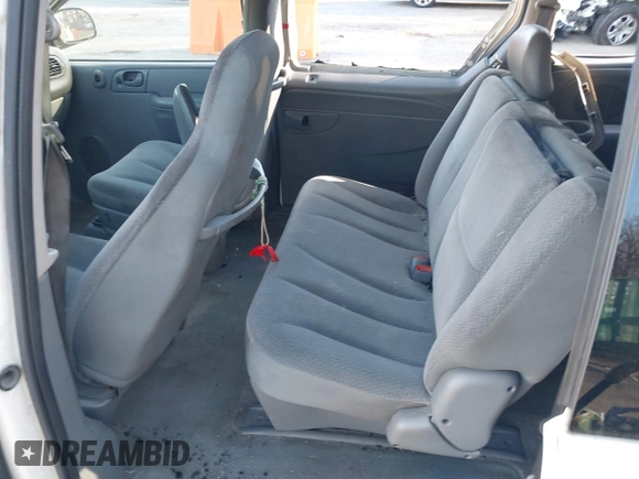 2005 Dodge Caravan SE with VIN 1D4GP25R45B305819, listed as a IAAI auction lot 41011300 with 229,466 mi miles and . Bid and sale history available at carsss.com. Image 8.
